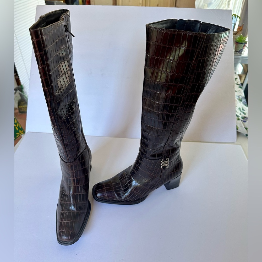 Karen Scott Crocodile Pattern Black Over the Knee Boots - Picture 5 of 7